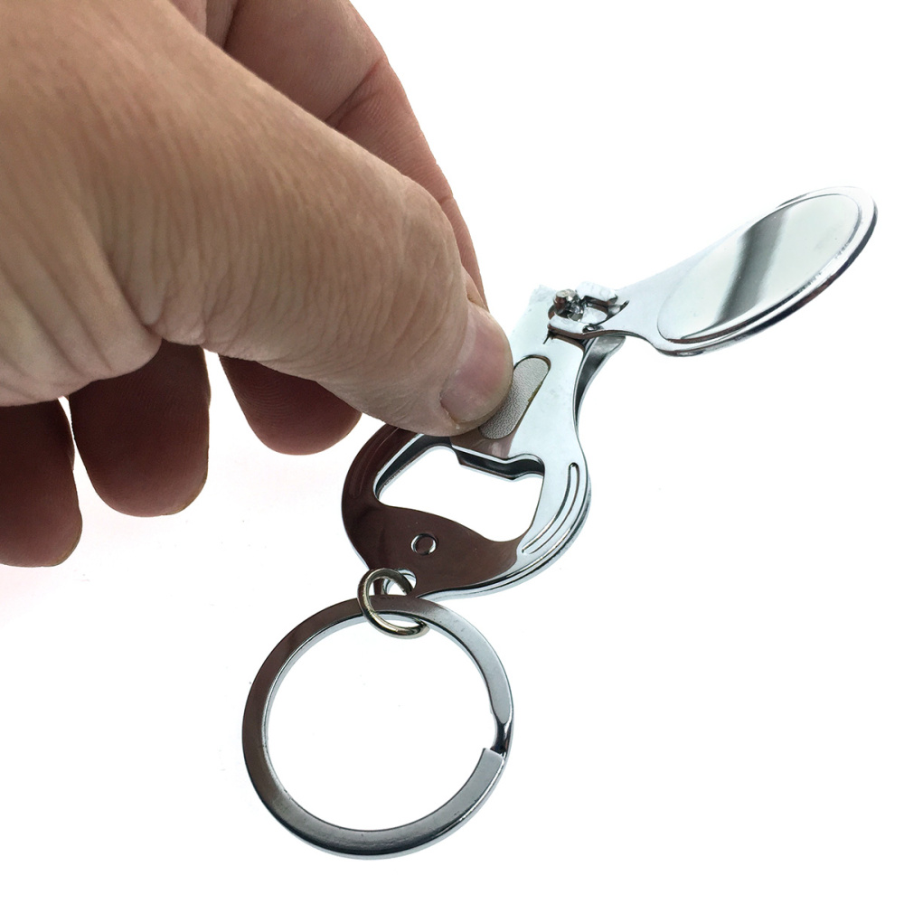 картинка Брелок кусачки для ногтей с открывалкой для бутылок 